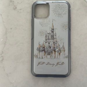 iPhone Pro Max 11 Disney Case